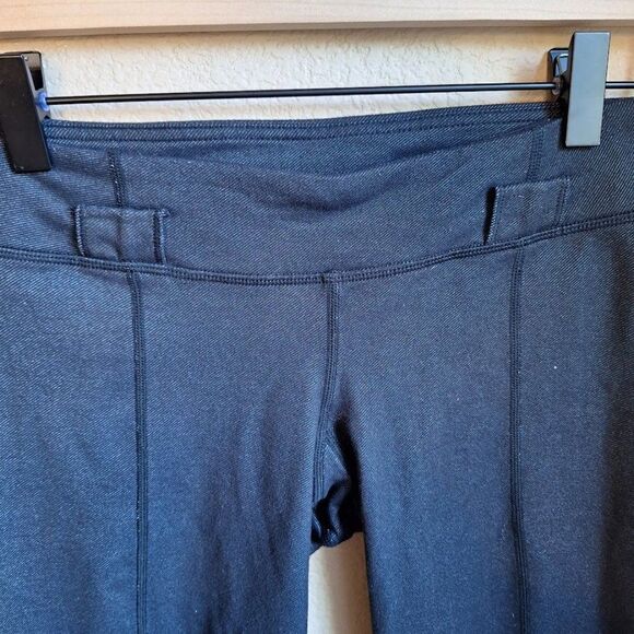 Lululemon Belt-it out leggings size 4 - Picture 5 of 6